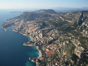 Vue aérienne sur la principauté de Monaco